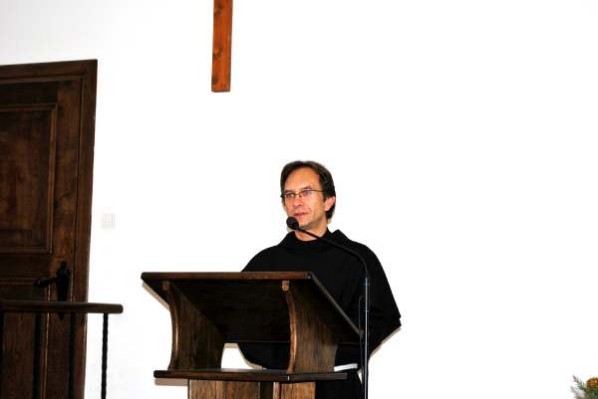 Przełożony prowincji o. Jarosław Zachariasz OFMConv rozpoczyna sesję 